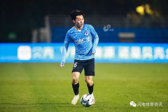 而国米正在考虑冬季引进穆里尔，他们希望能够补强锋线位置，避免劳塔罗和小图拉姆连续作战太过疲劳。